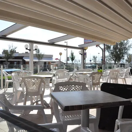 Hotel Sirena 3*